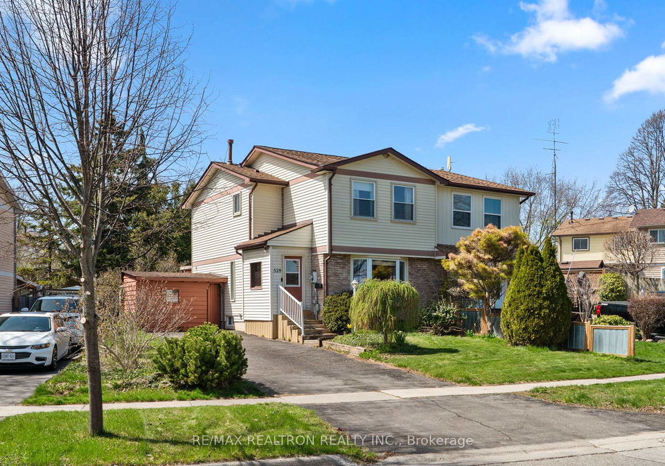 528-gaylord-drive-oshawa-ontario-e13643400