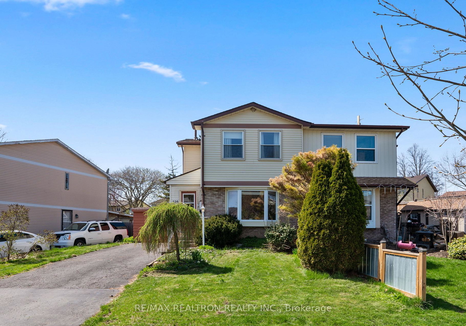 528-gaylord-drive-oshawa-ontario-e13643400