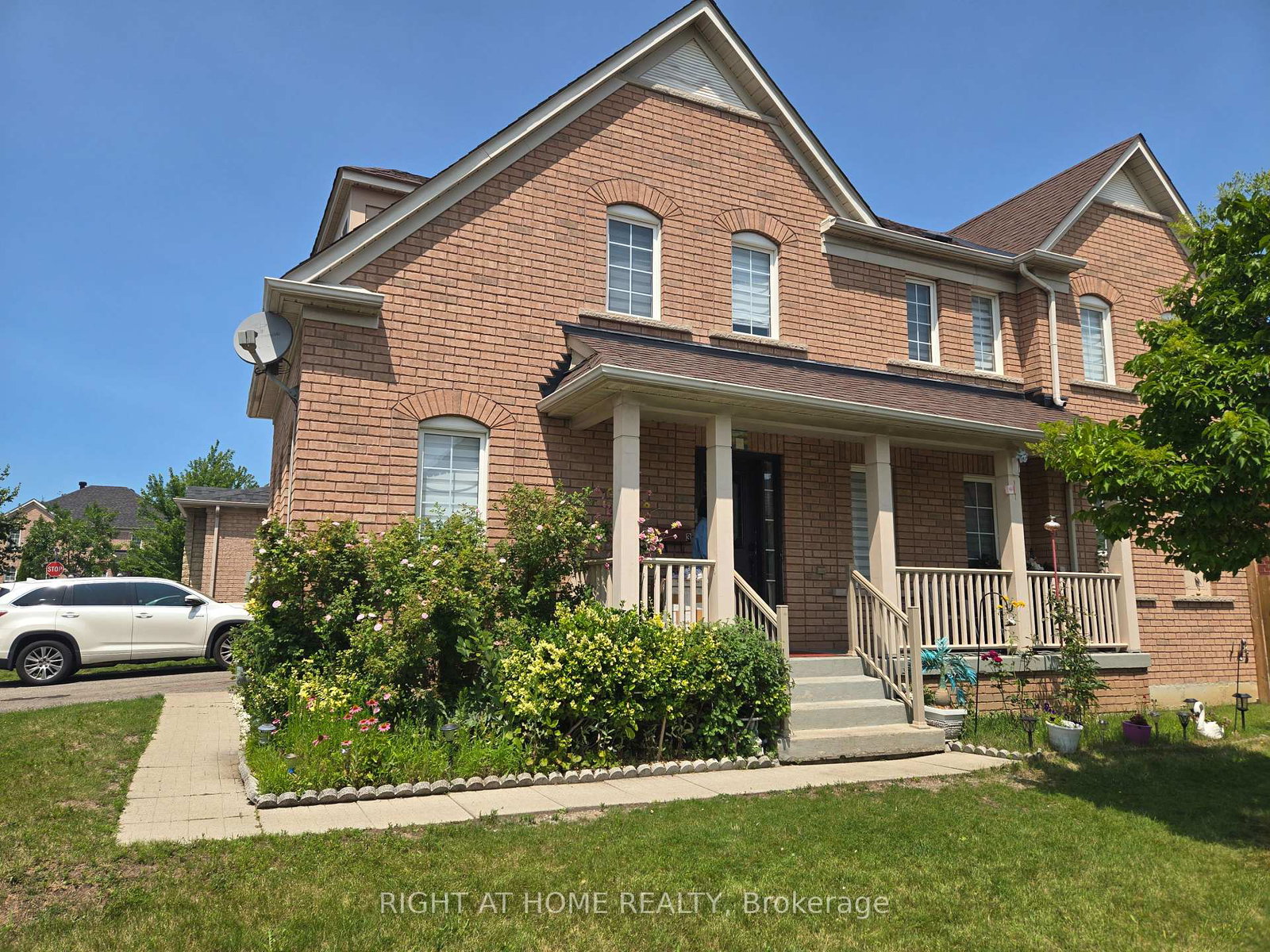 3-wainwright-drive-ajax-ontario-e13643478