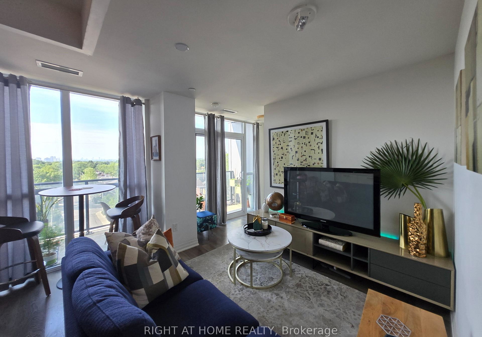 2301-danforth-avenue-toronto-toronto-ontario-e13643662
