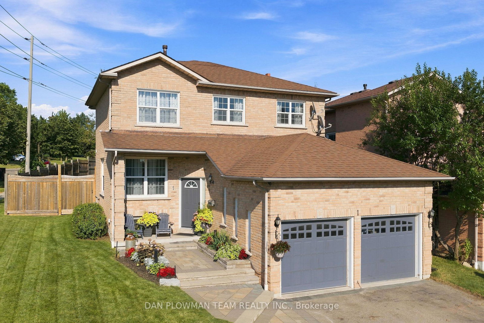 1-murkar-crescent-whitby-ontario-e13643780