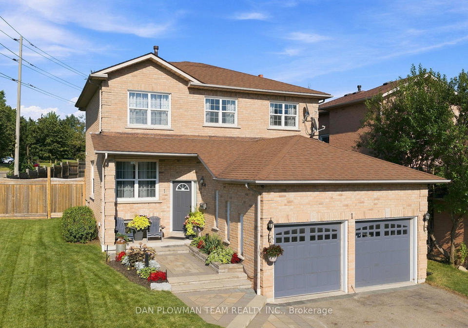 1-murkar-crescent-whitby-ontario-e13643780