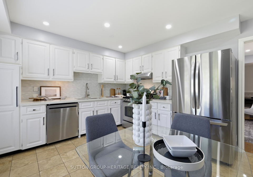 1209-cherrydown-drive-oshawa-ontario-e13644362