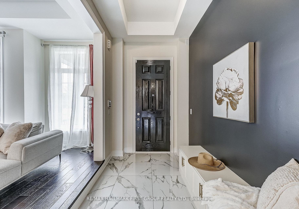 16-beaverdams-drive-whitby-ontario-e13644682