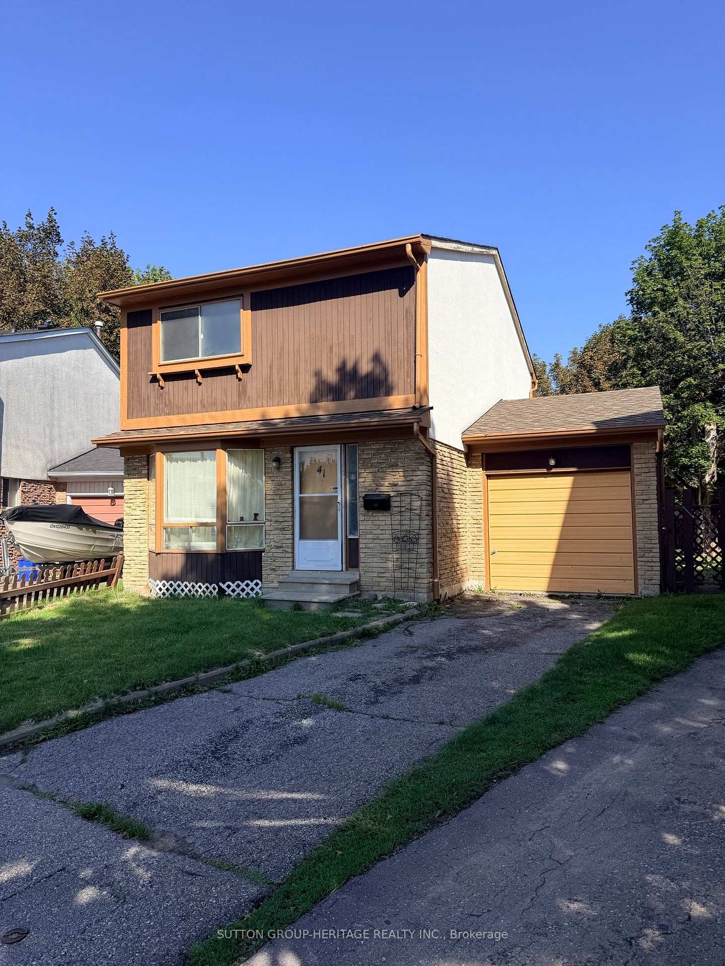 41-harrison-court-whitby-ontario-e13644888