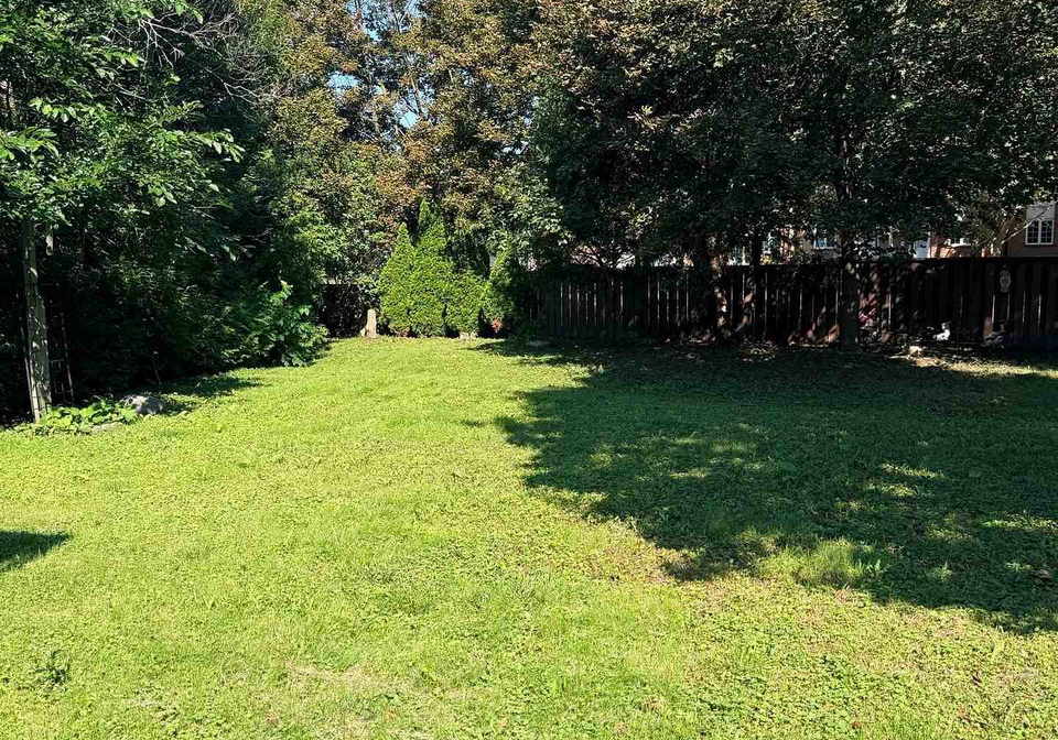 41-harrison-court-whitby-ontario-e13644888
