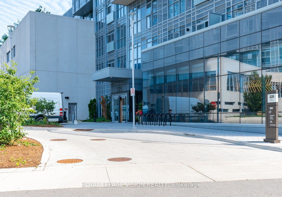 225-village-green-square-toronto-scarborough-ontario-e13644936