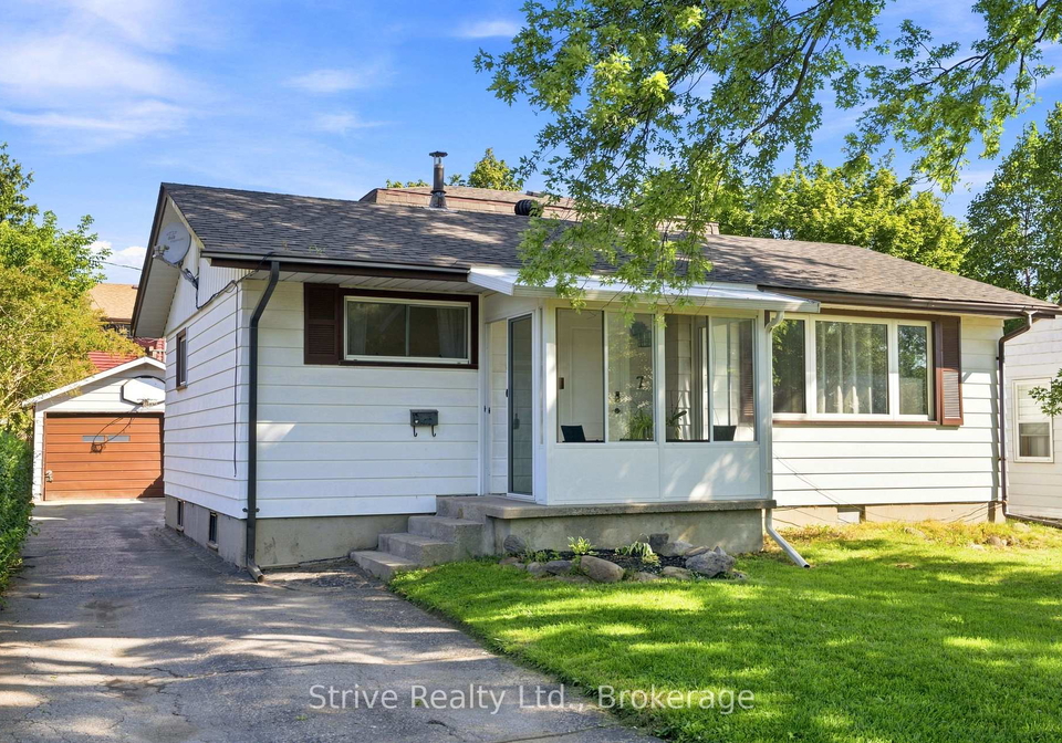 7-admiral-road-ajax-ontario-e13645052