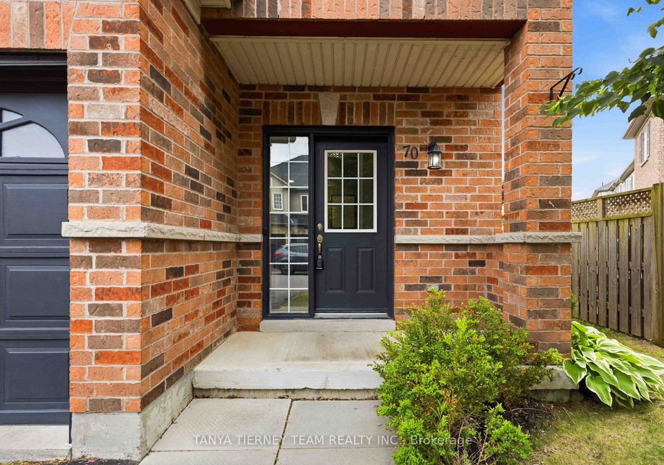 70-tempo-way-whitby-ontario-e13645186