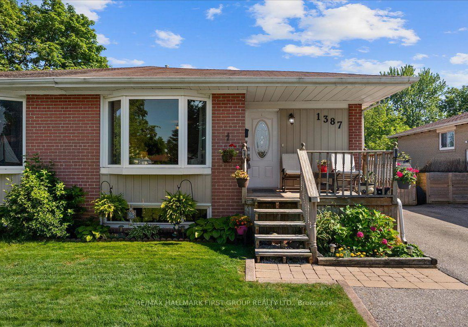 1387-tatra-drive-pickering-ontario-e13645226