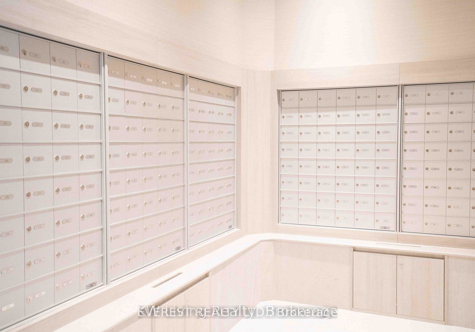 20-deans-drive-toronto-scarborough-ontario-e13645386