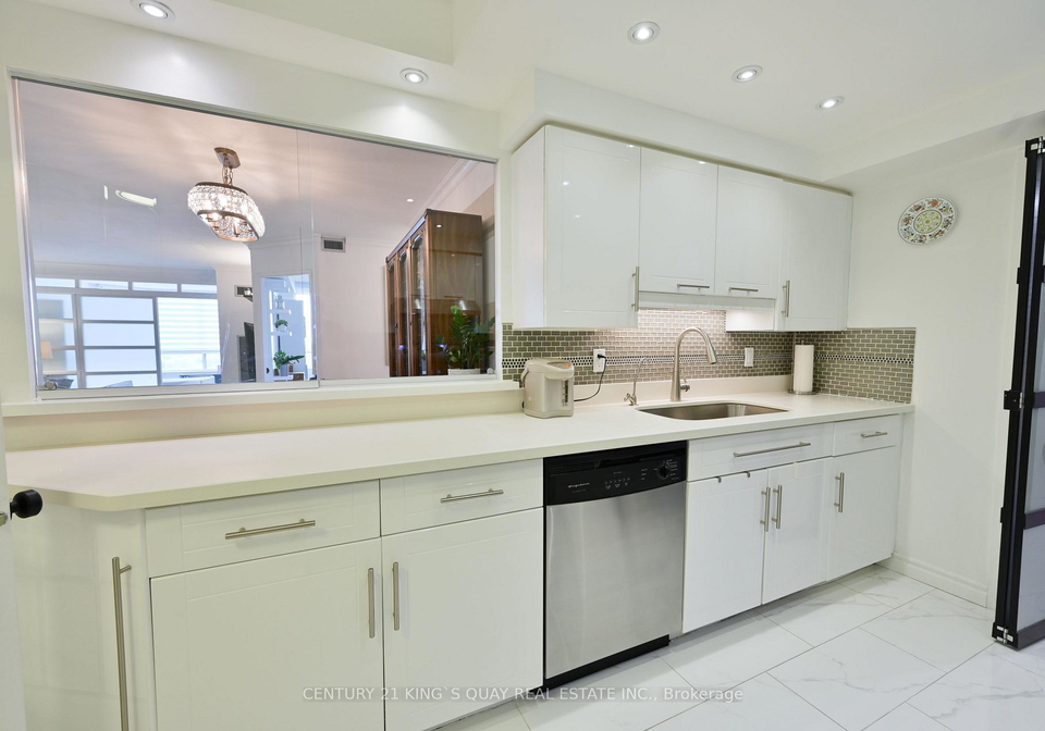 175-bamburgh-circle-toronto-scarborough-ontario-e13645442
