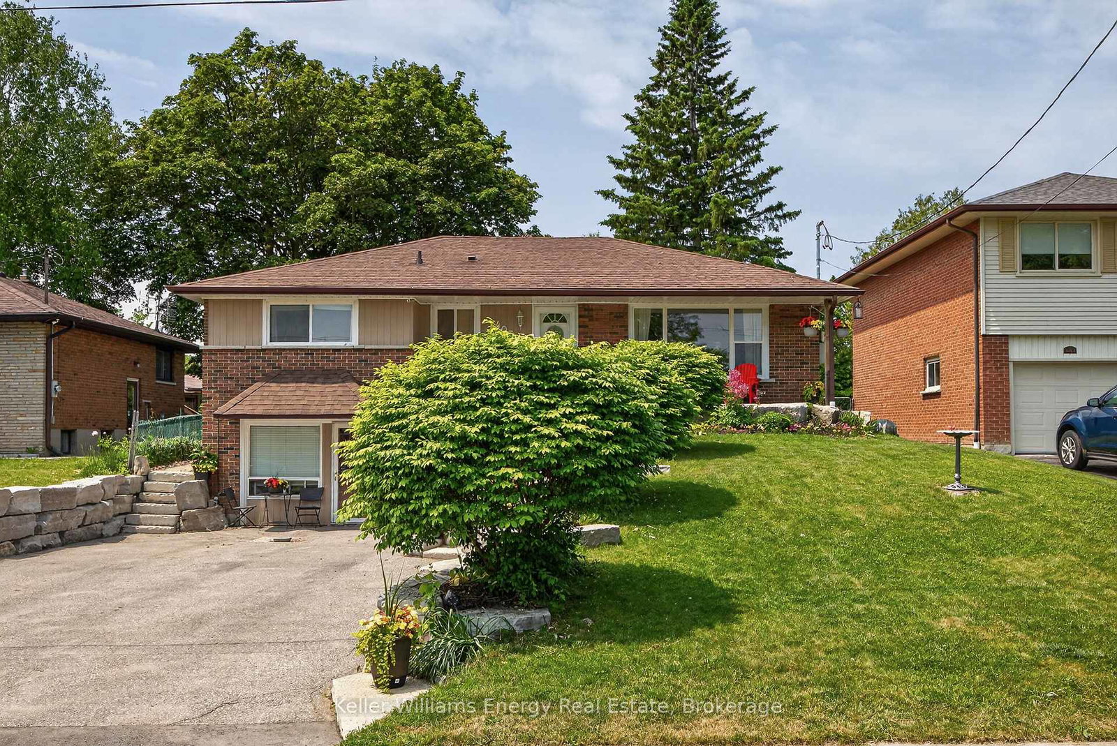 405-bernhard-crescent-oshawa-ontario-e13646036