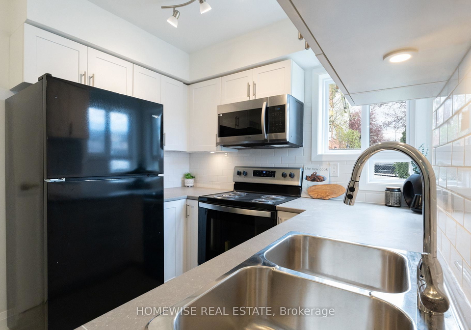 240-ormond-drive-oshawa-ontario-e13647482