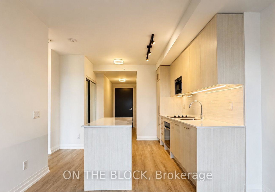 286-main-street-toronto-toronto-ontario-e13647664