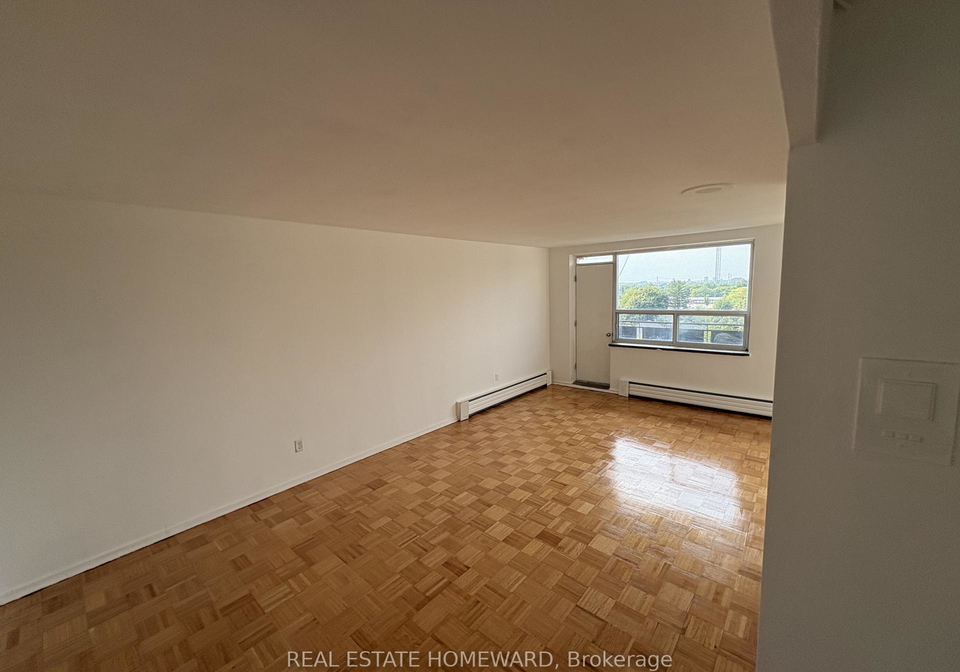 1765-lawrence-avenue-e-toronto-scarborough-ontario-e13647908