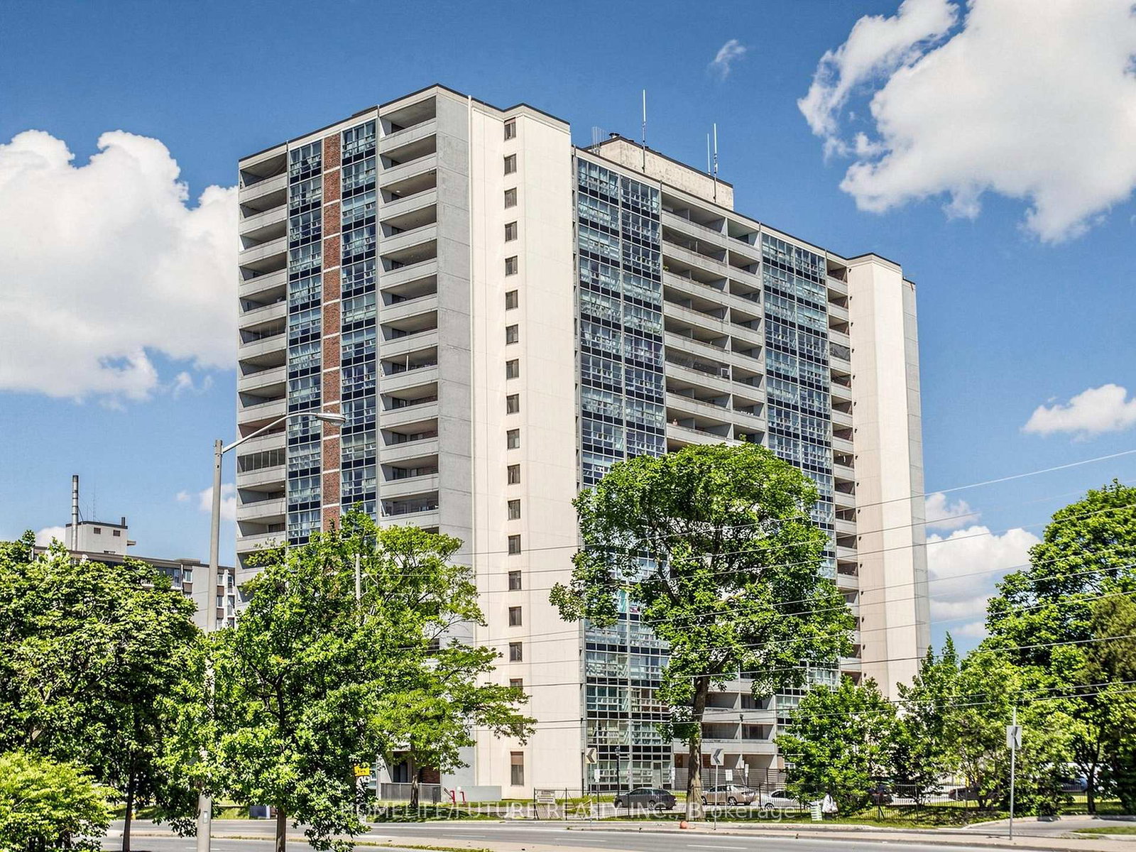 3380-eglinton-avenue-e-toronto-scarborough-ontario-e13648074