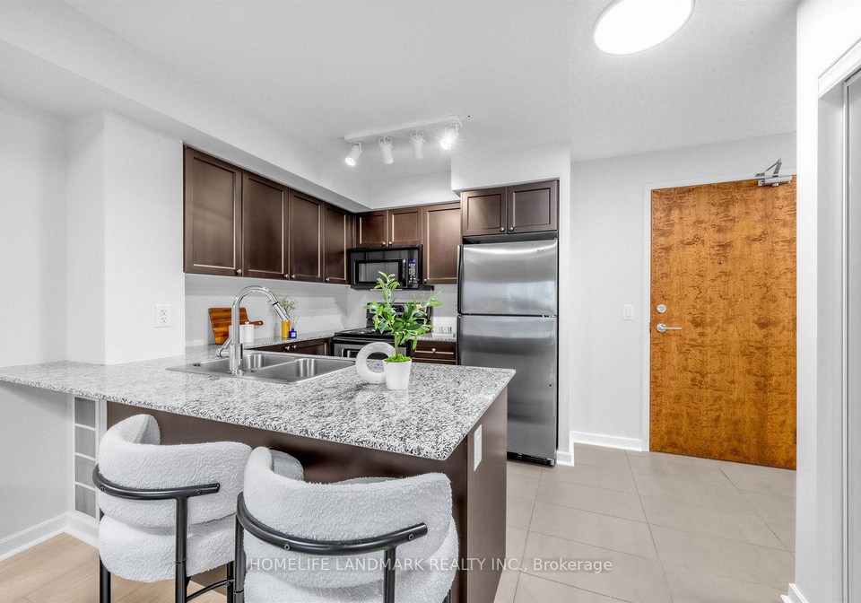 1235-bayly-street-pickering-ontario-e13648198