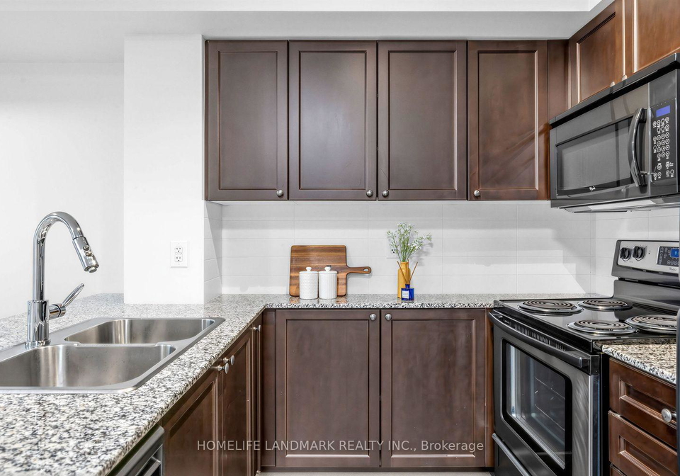 1235-bayly-street-pickering-ontario-e13648198