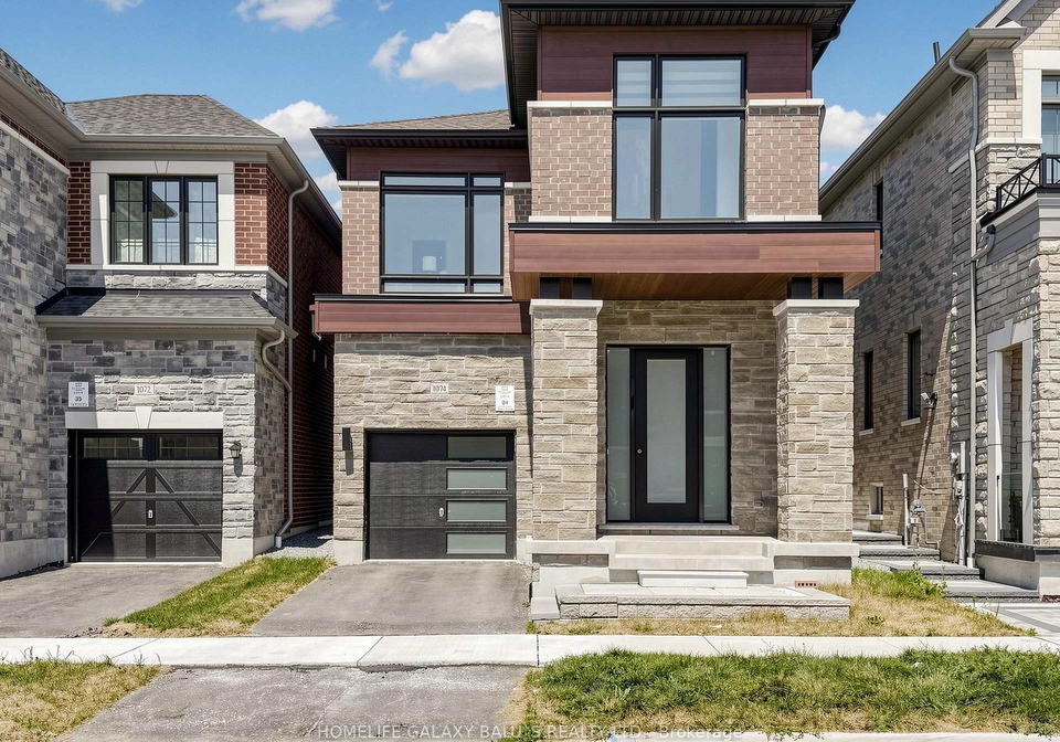 1074-pisces-trail-pickering-ontario-e13648536