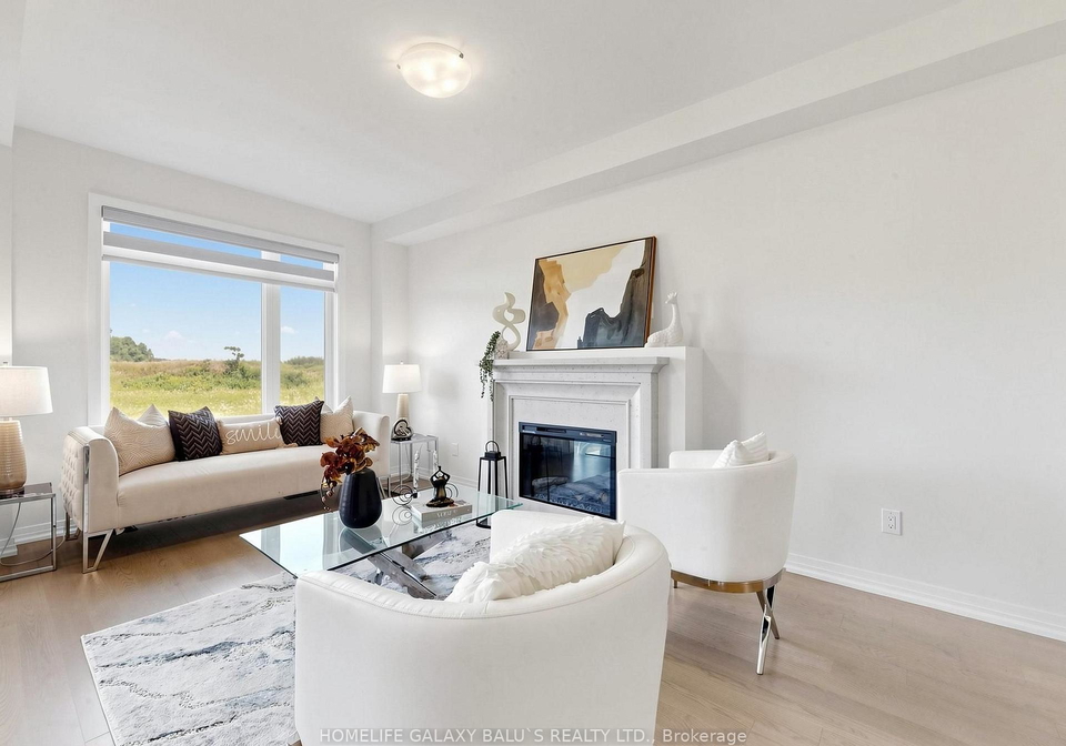 1074-pisces-trail-pickering-ontario-e13648536