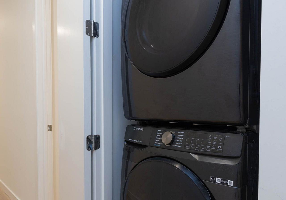 60-jones-avenue-toronto-toronto-ontario-e13648626