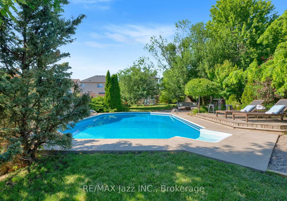 1098-keswick-court-oshawa-ontario-e13648788