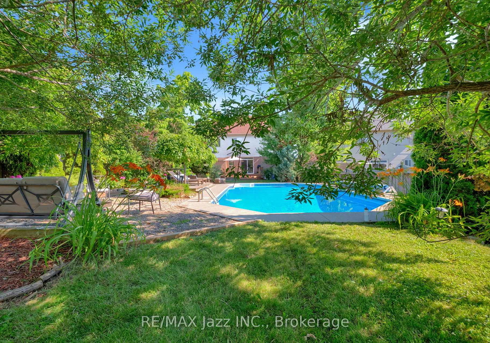 1098-keswick-court-oshawa-ontario-e13648788