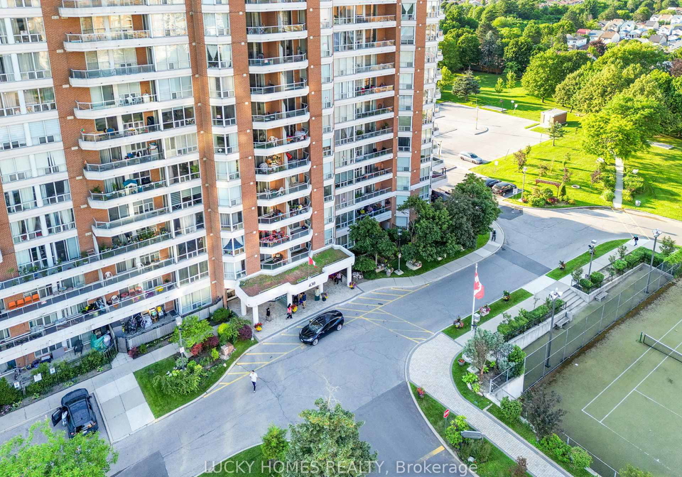 430-mclevin-avenue-nw-toronto-scarborough-ontario-e13648852