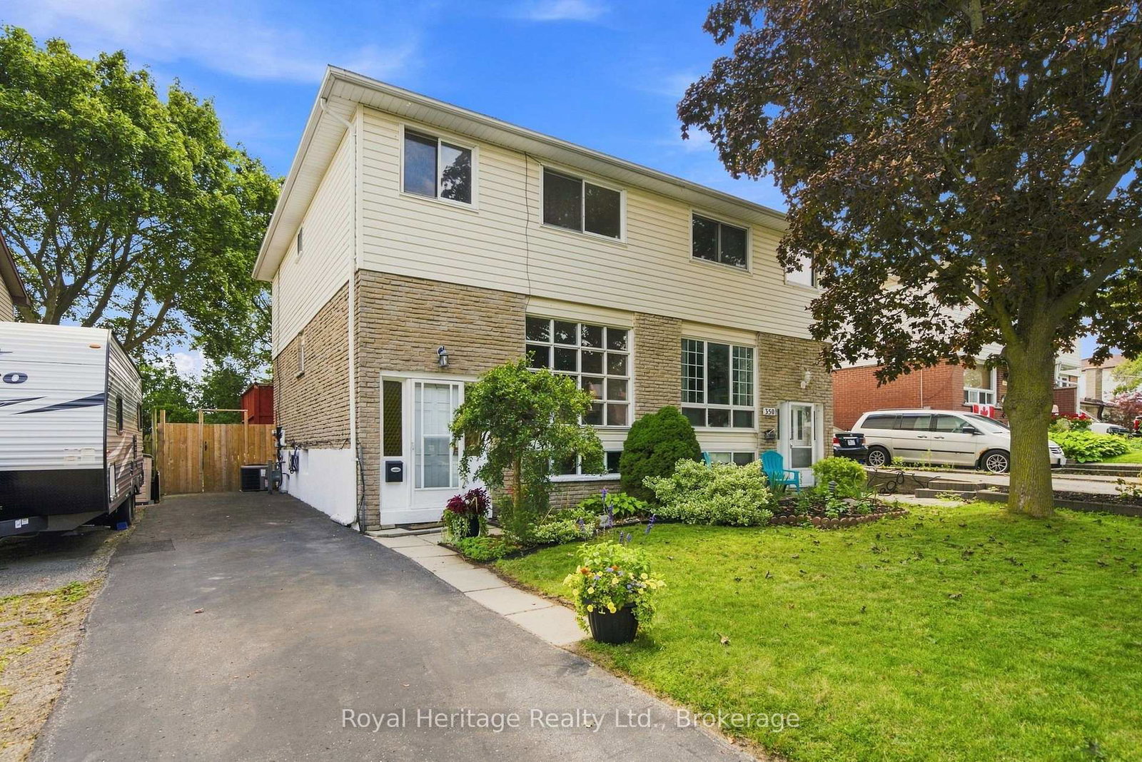 352-vancouver-crescent-oshawa-ontario-e13649034
