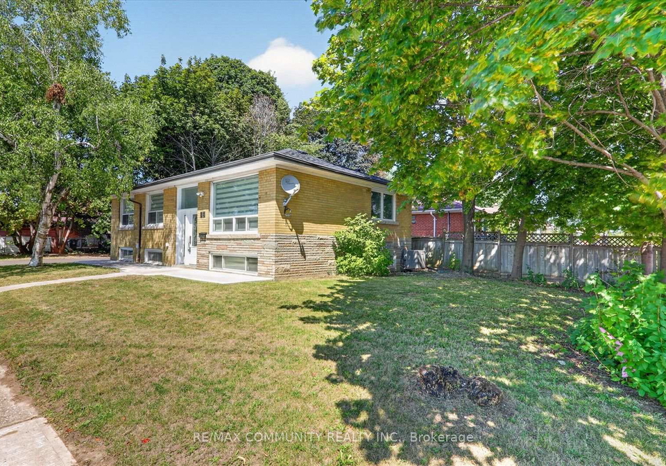 53-milford-haven-drive-n-toronto-scarborough-ontario-e13649084