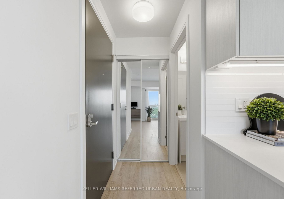 286-main-street-toronto-toronto-ontario-e13649492