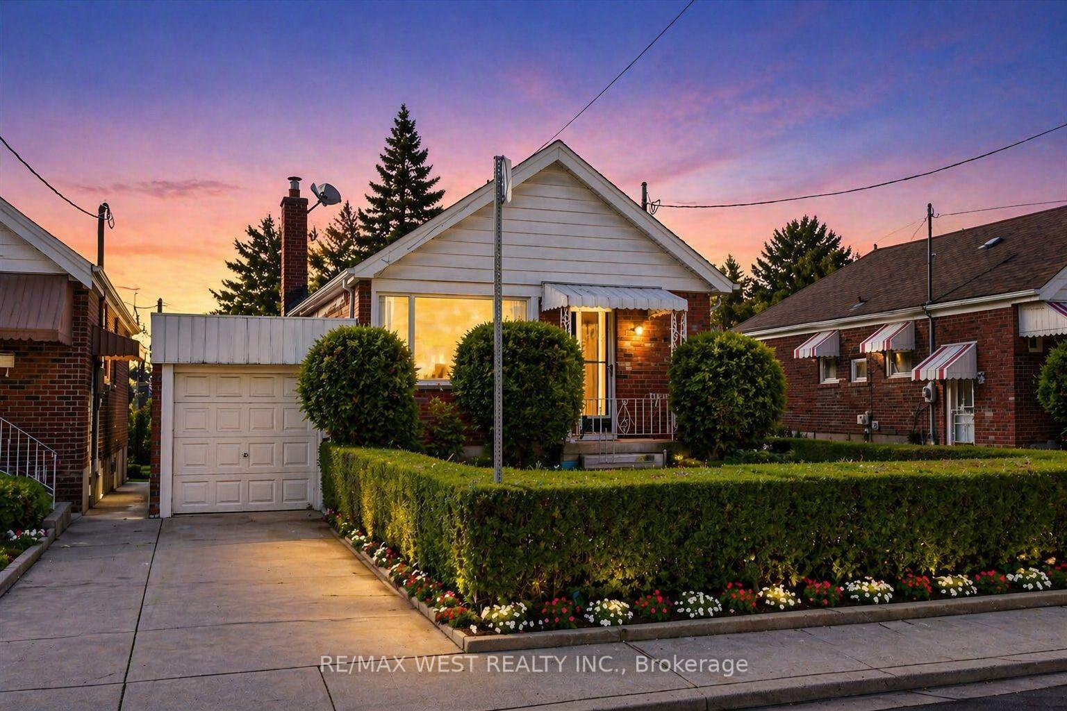 5-dieppe-road-s-toronto-east-york-ontario-e13650032