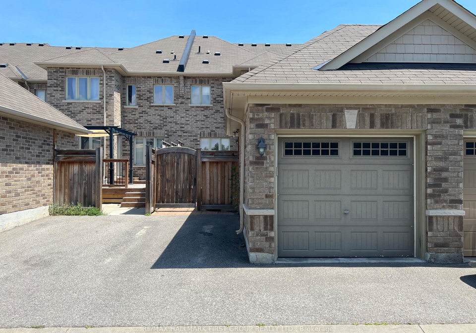 2424-tillings-road-pickering-ontario-e13650286