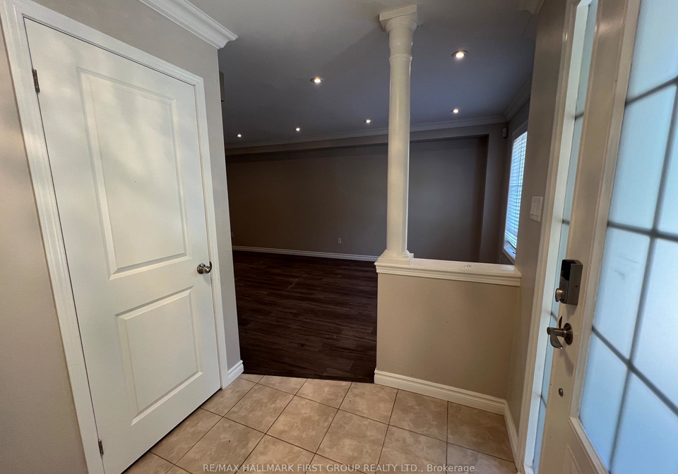 2424-tillings-road-pickering-ontario-e13650286