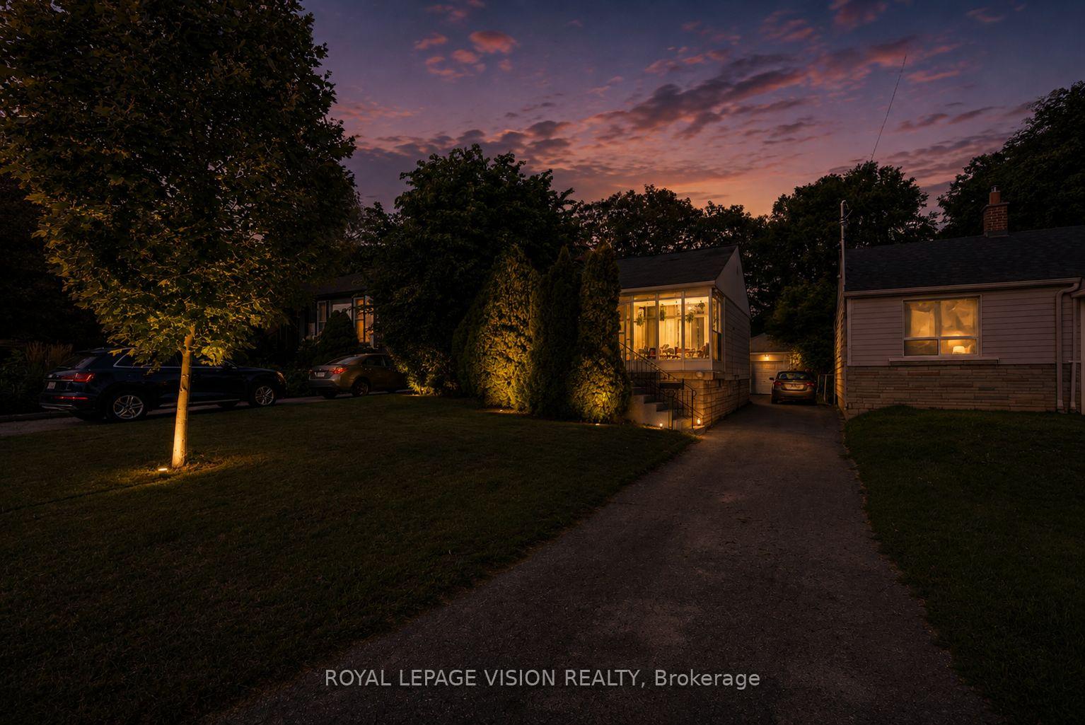 27-eastville-avenue-toronto-scarborough-ontario-e13650420