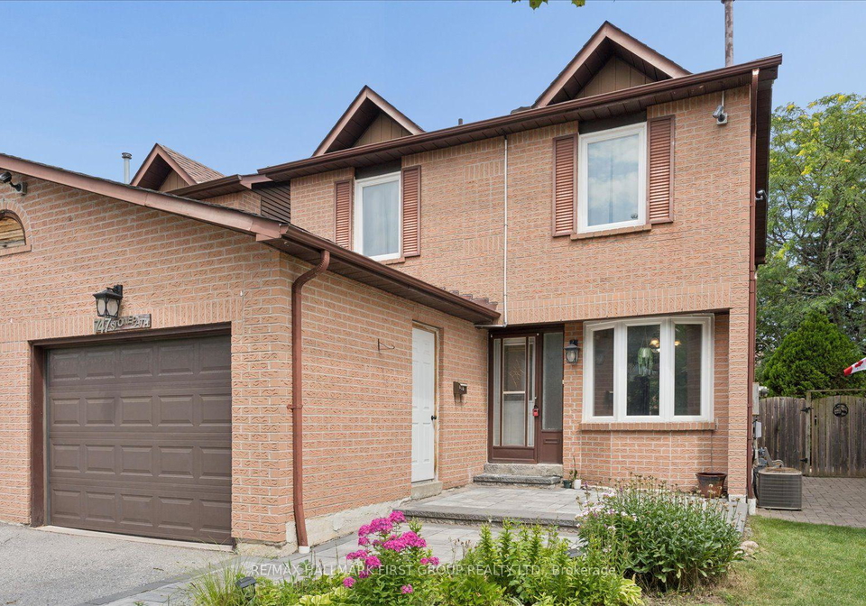 747-stonepath-circle-pickering-ontario-e13650766
