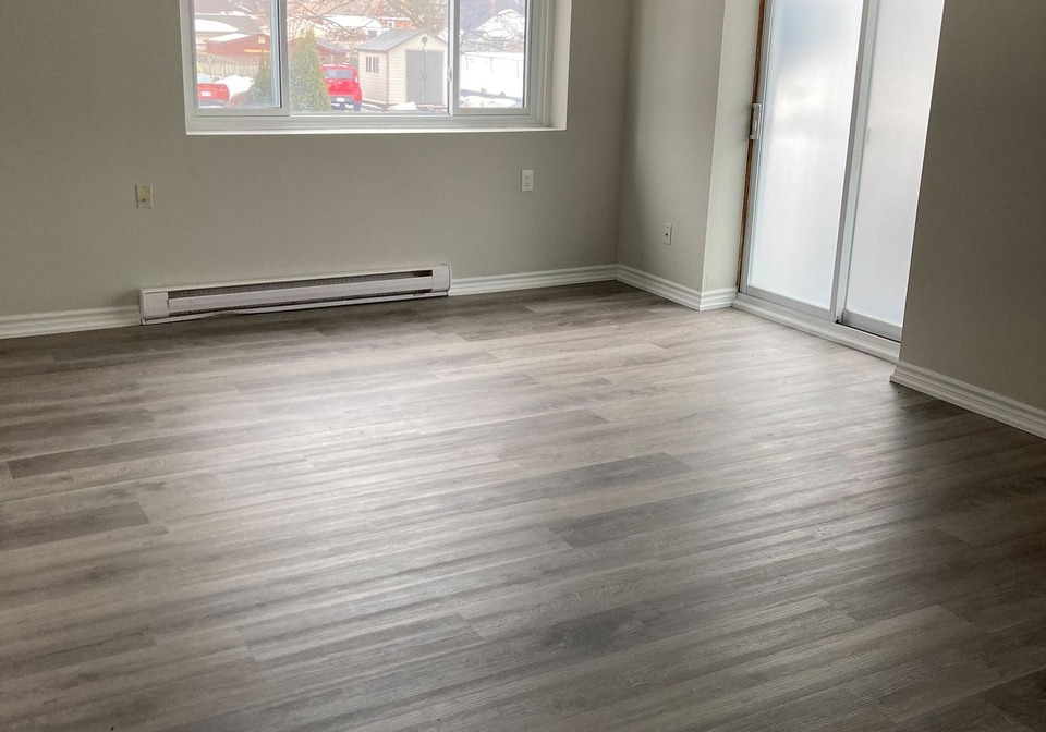 1frank-street-clarington-ontario-e13651266