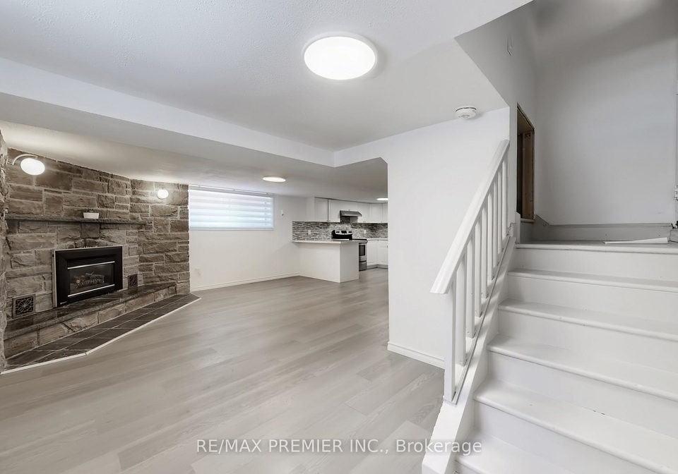 47-amsterdam-avenue-toronto-east-york-ontario-e13651344