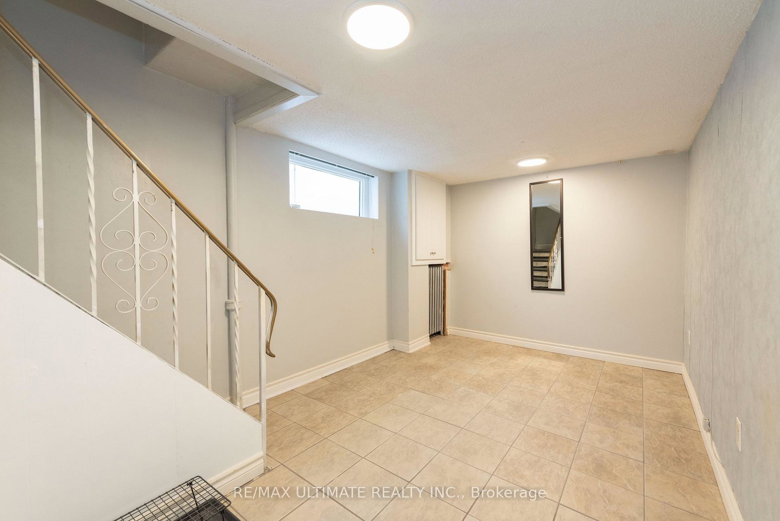 7-joanith-lower-drive-toronto-east-york-ontario-e13651590