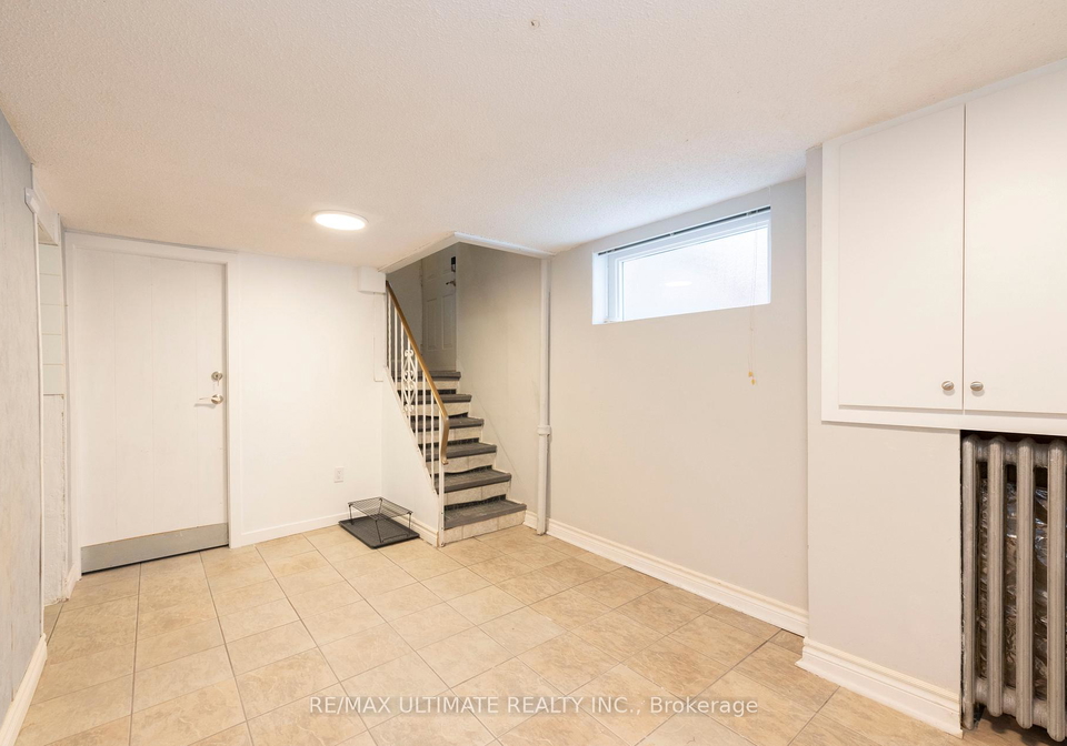 7-joanith-lower-drive-toronto-east-york-ontario-e13651590