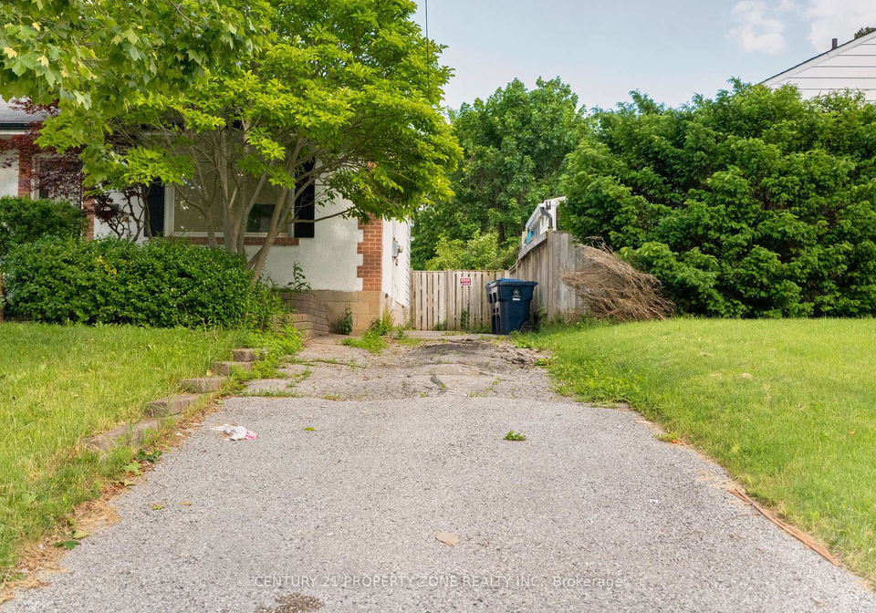 37-adanac-drive-toronto-scarborough-ontario-e13652226