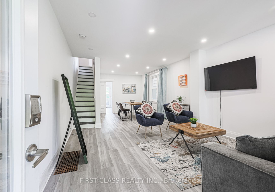 53-aldridge-avenue-toronto-toronto-ontario-e13652422