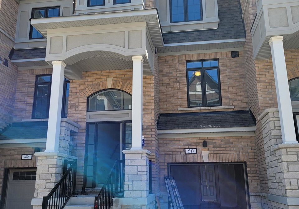 50-selfridge-way-whitby-ontario-e13652510
