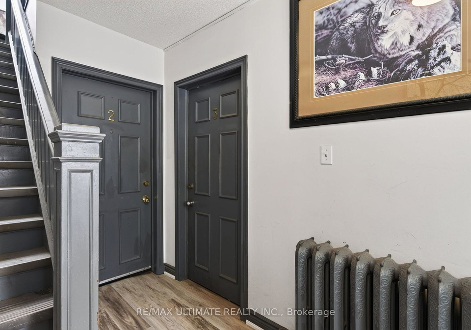 2360-queen-street-e-toronto-toronto-ontario-e13652646