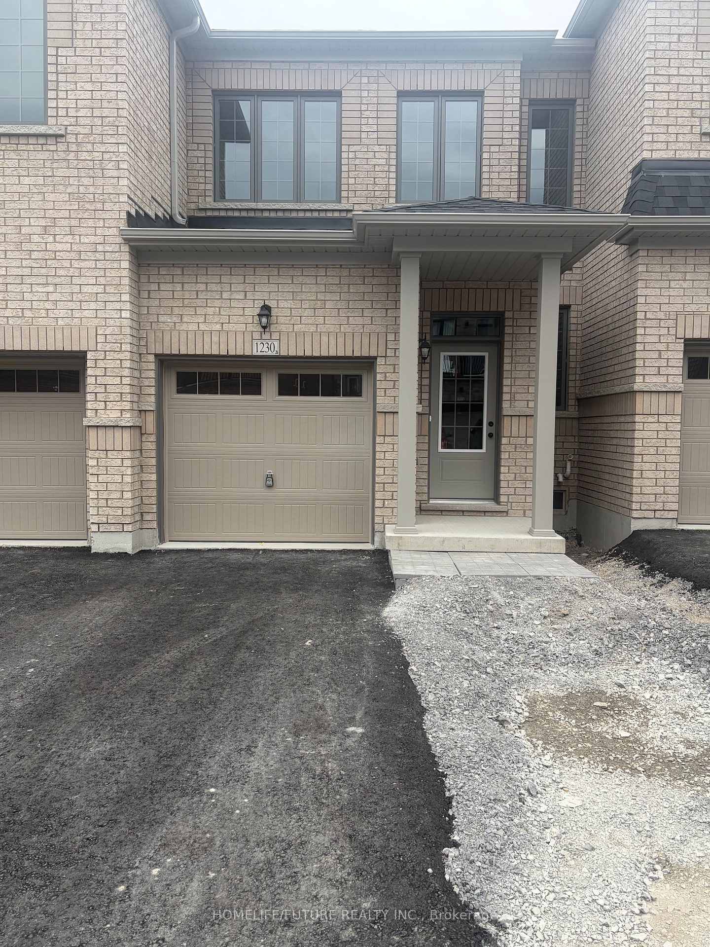 1230-elizabeth-mackenzie-drive-pickering-ontario-e13652718