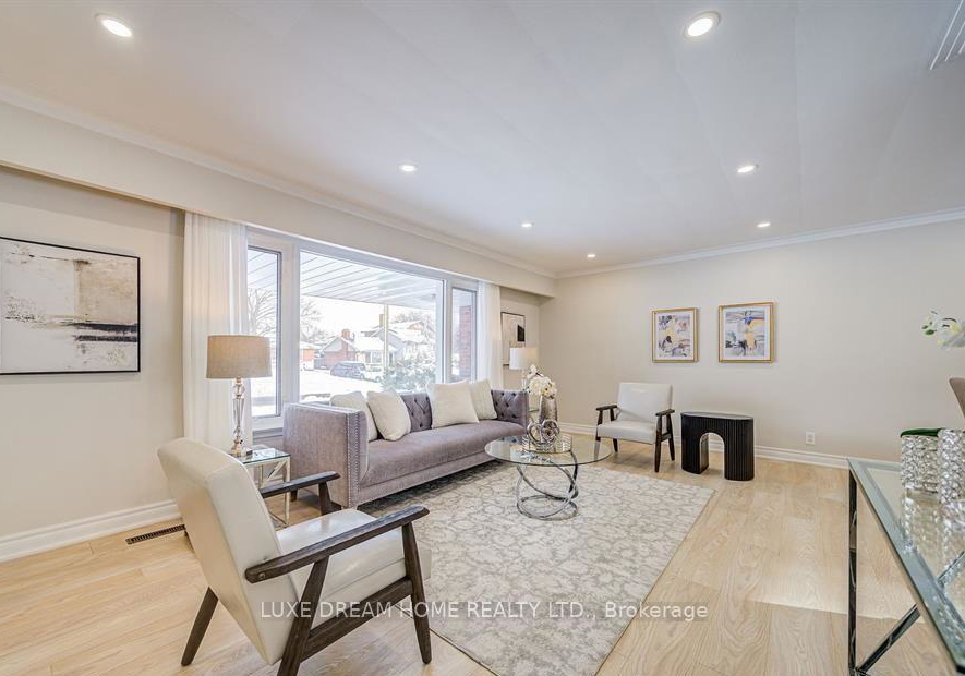 834-law-street-oshawa-ontario-e13653046