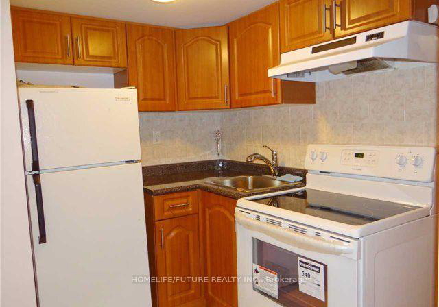 21-schmirler-terrace-toronto-scarborough-ontario-e13653170
