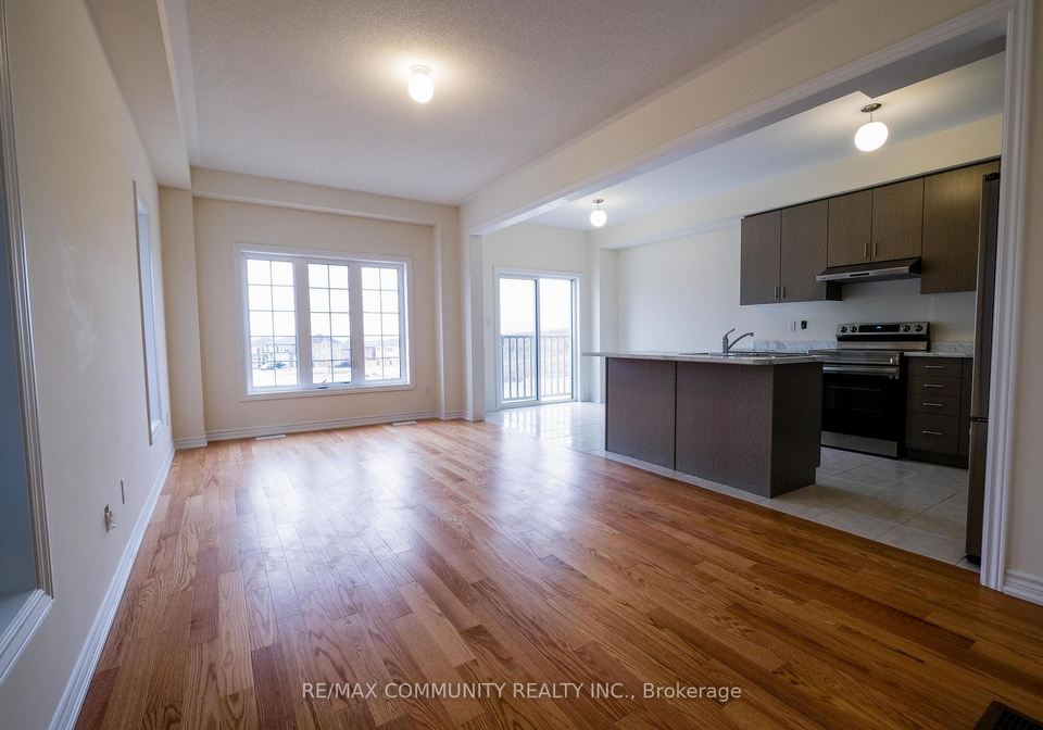 1109-skyridge-boulevard-pickering-ontario-e13653216