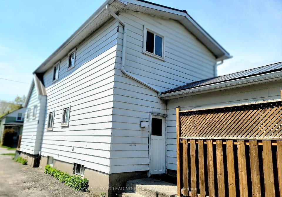 751-gifford-street-oshawa-ontario-e13653352